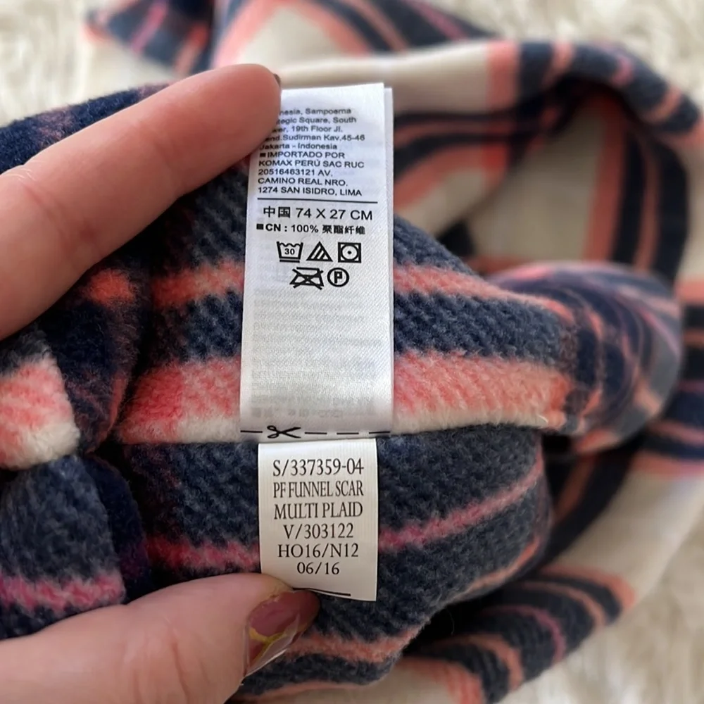 Old Navy Plaid Scarf